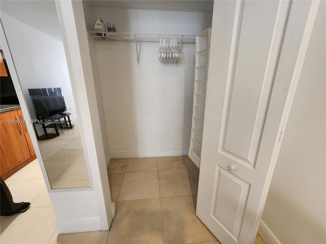 1200 Brickell Bay Dr, Unit 1510, Miami, FL 33131 Photo