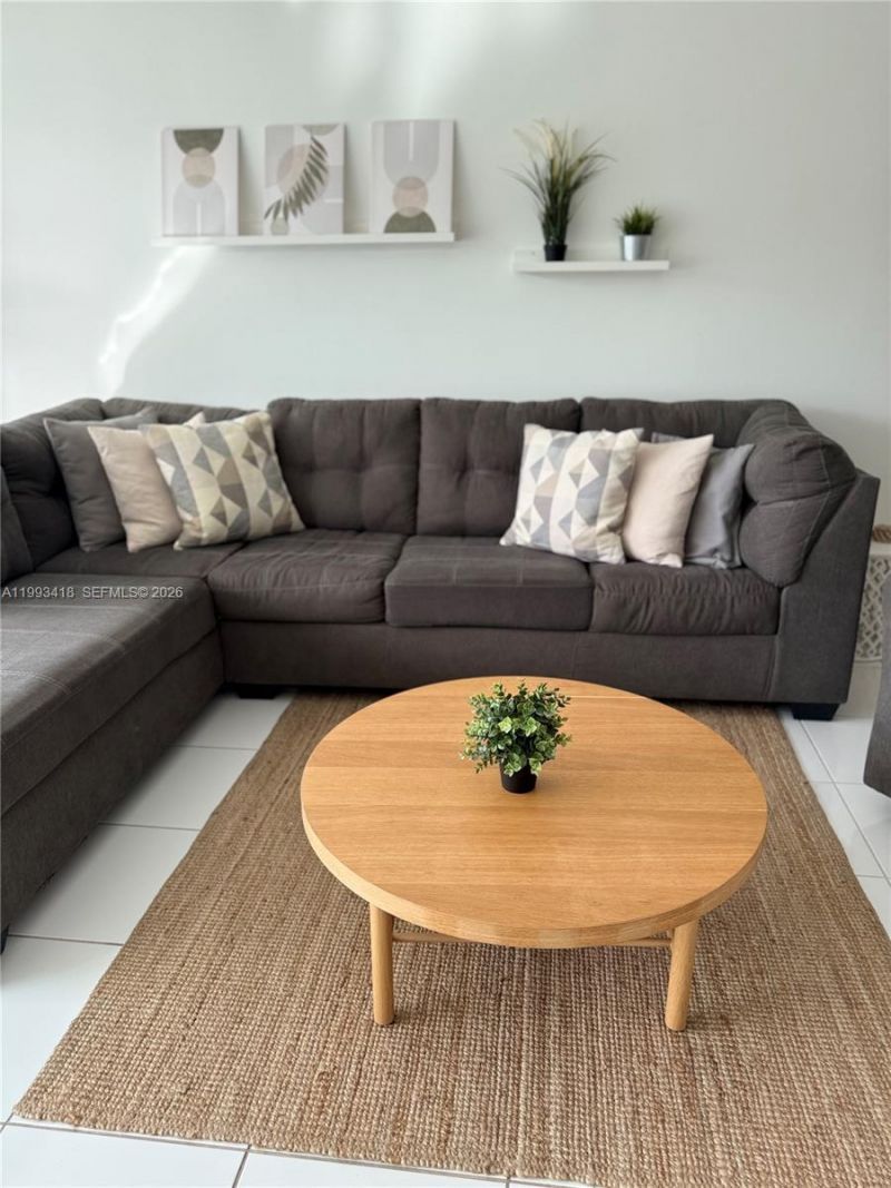 5601 Collins Ave , Unit 1219, Miami Beach, FL 33140 Photo