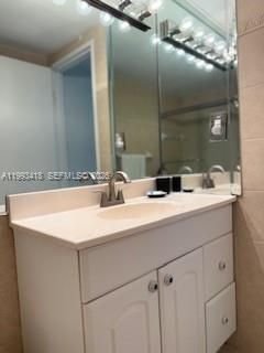 5601 Collins Ave , Unit 1219, Miami Beach, FL 33140 Photo