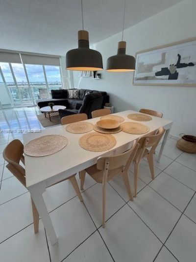 5601 Collins Ave , Unit 1219, Miami Beach, FL 33140 Photo