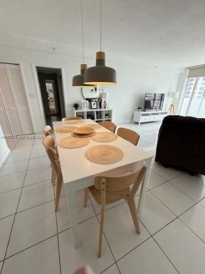 5601 Collins Ave , Unit 1219, Miami Beach, FL 33140 Photo