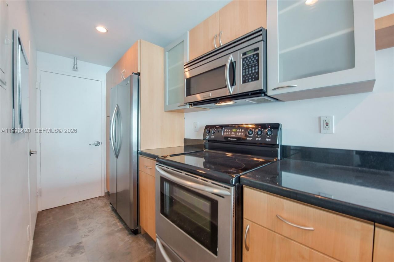 1000 West Ave, Unit 712, Miami Beach, FL 33139 Photo