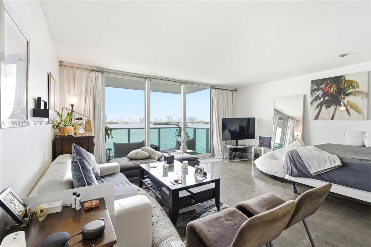 1000 West Ave, Unit 712, Miami Beach, FL 33139 Photo