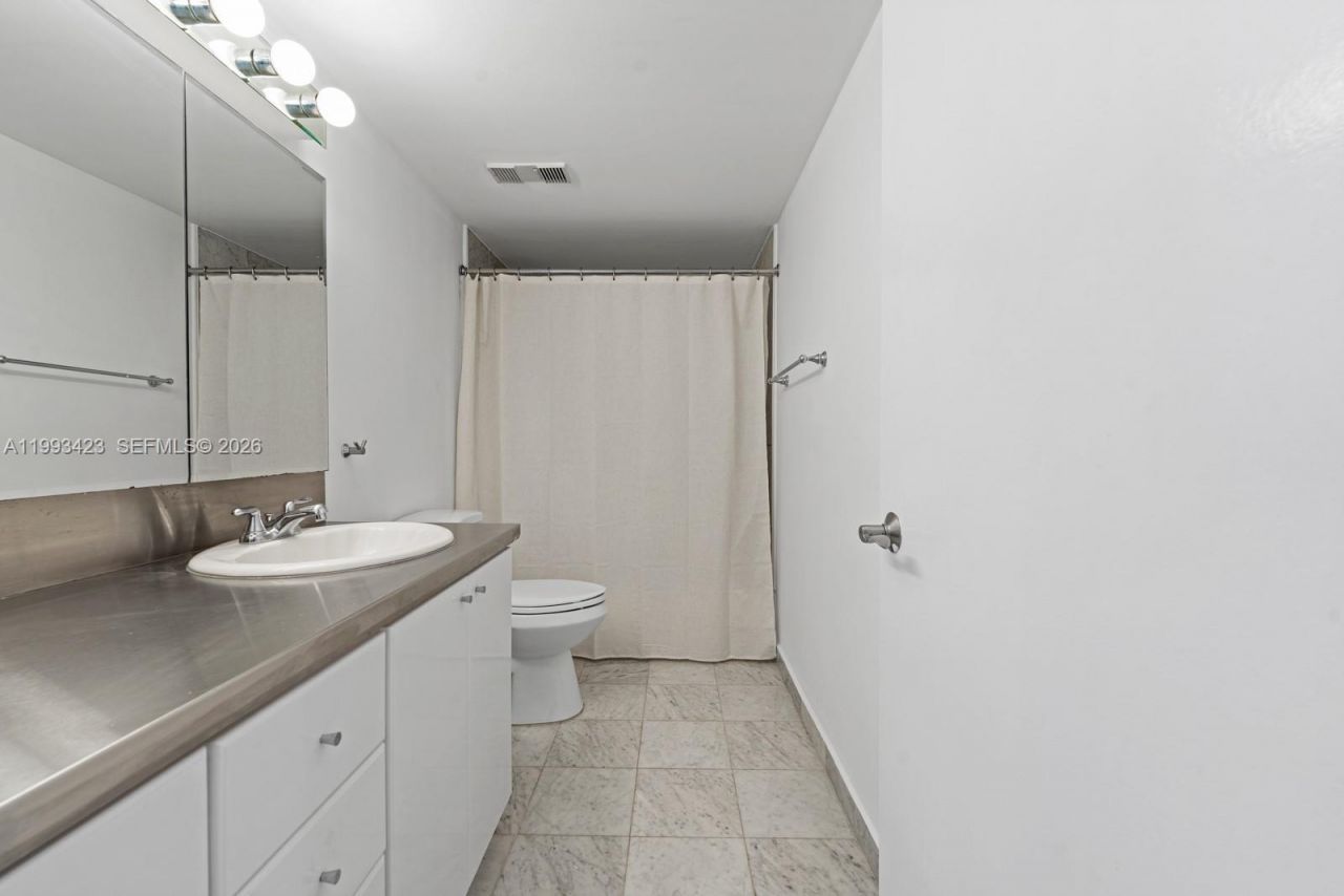 1623 Collins Ave, Unit 318, Miami Beach, FL 33139 Photo