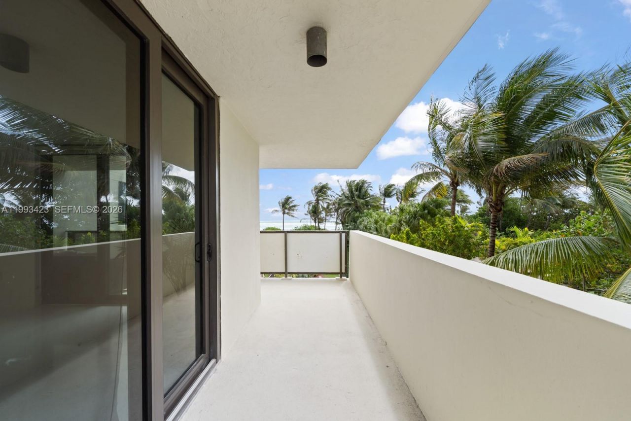 1623 Collins Ave, Unit 318, Miami Beach, FL 33139 Photo
