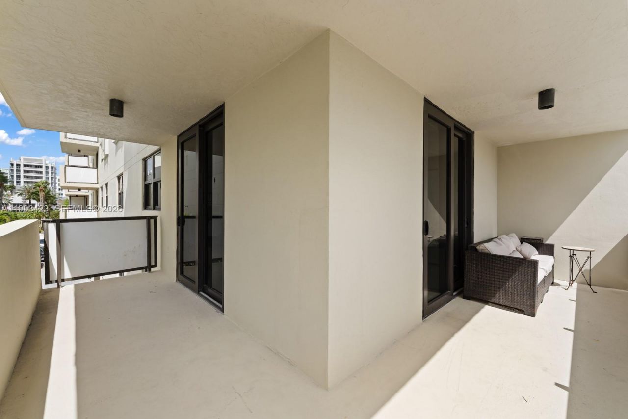 1623 Collins Ave, Unit 318, Miami Beach, FL 33139 Photo