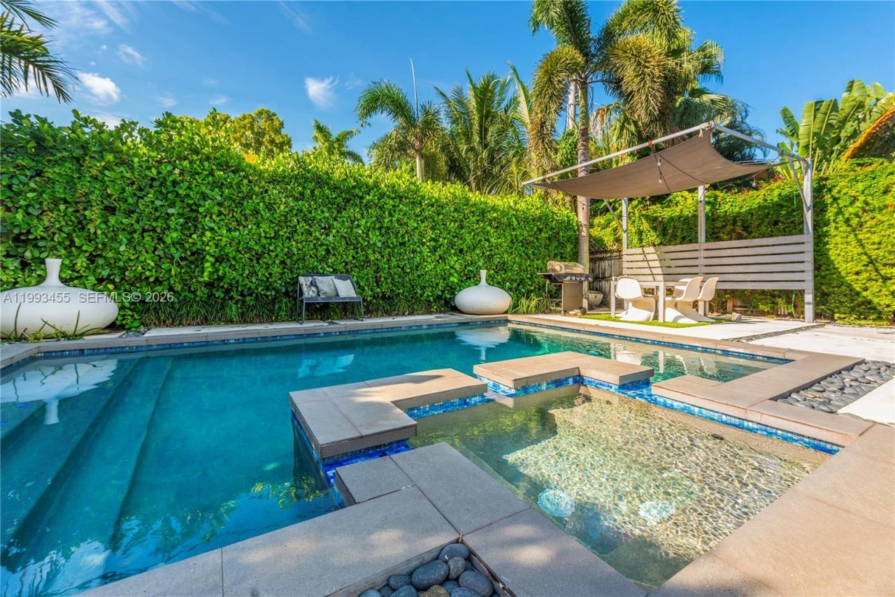 738 NE 72nd Ter , Miami, FL 33138 Photo