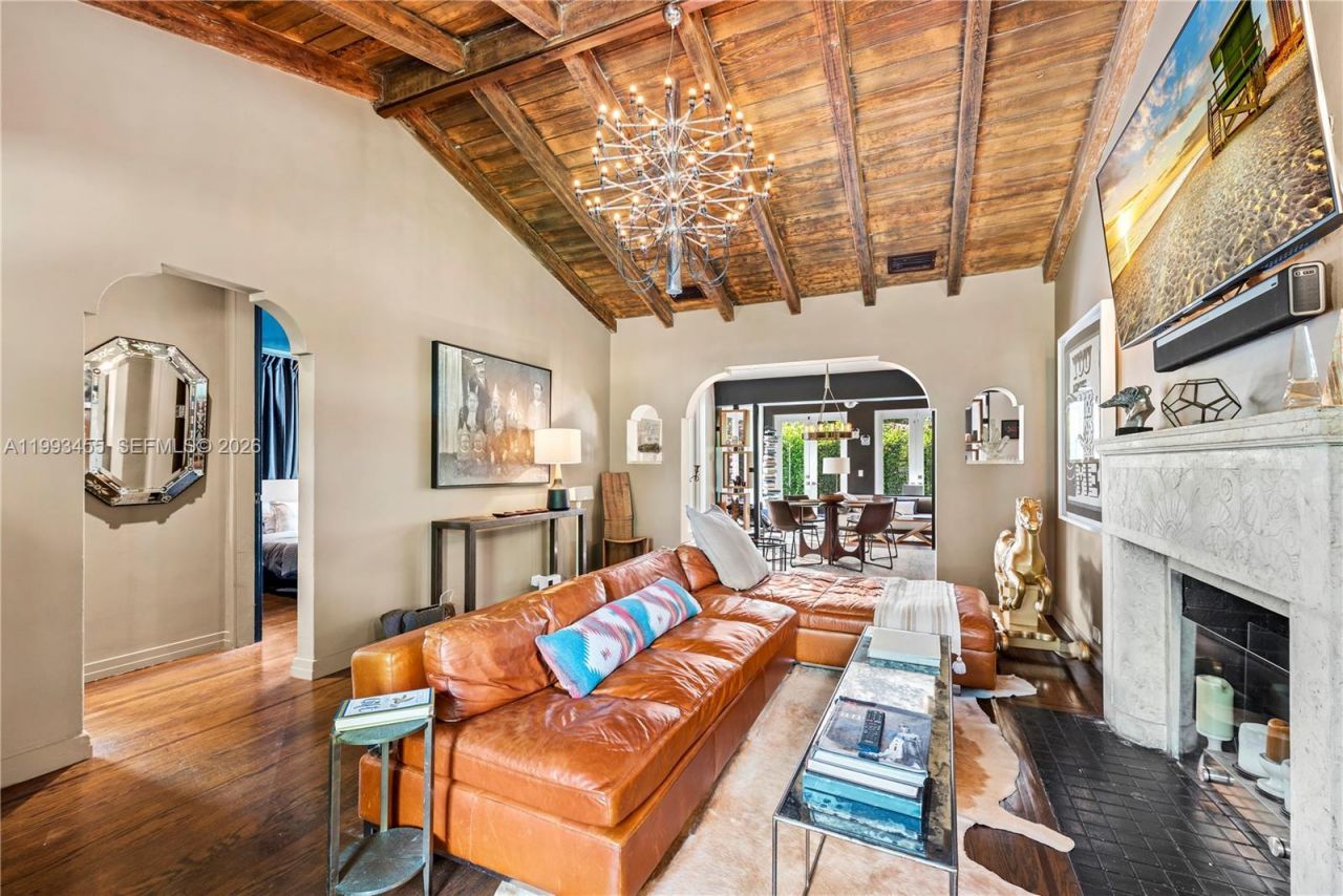 738 NE 72nd Ter , Miami, FL 33138 Photo