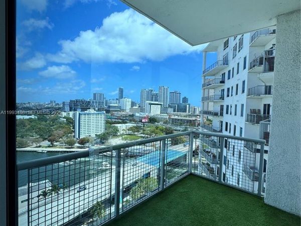 10 SW South River Dr , Unit 1710, Miami, FL 33130