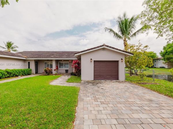 11320 NW 35th Ct , Unit B, Coral Springs, FL 33065