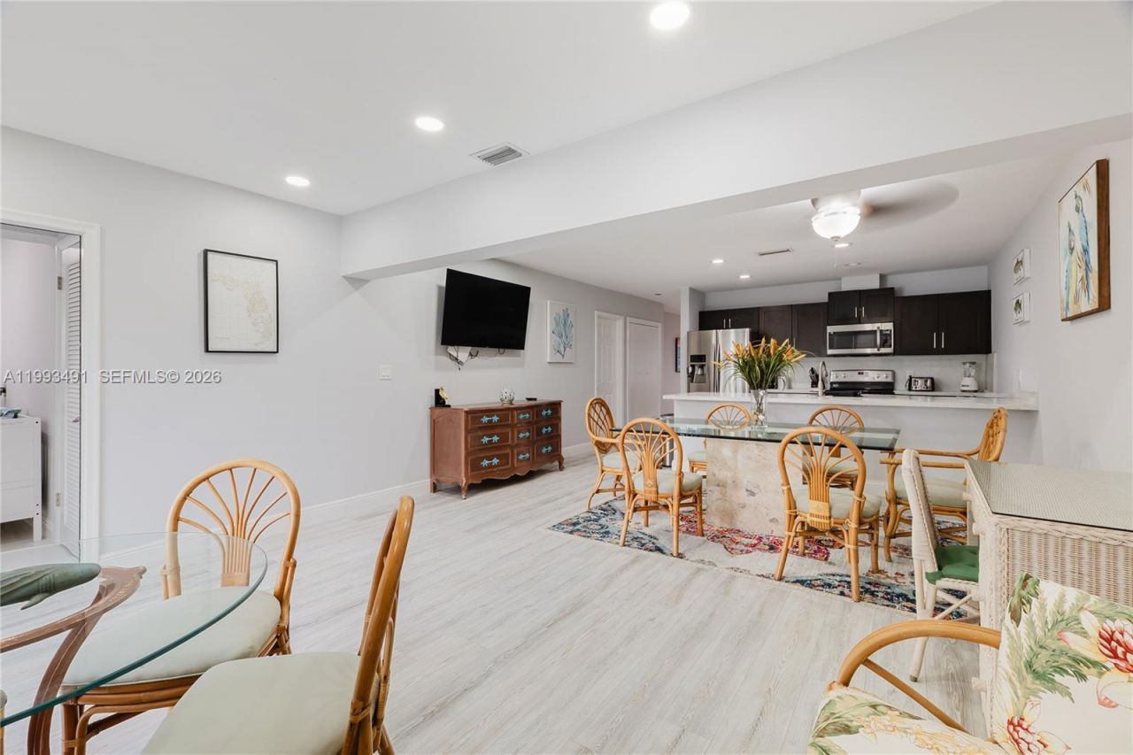 11320 NW 35th Ct , Unit B, Coral Springs, FL 33065 Photo