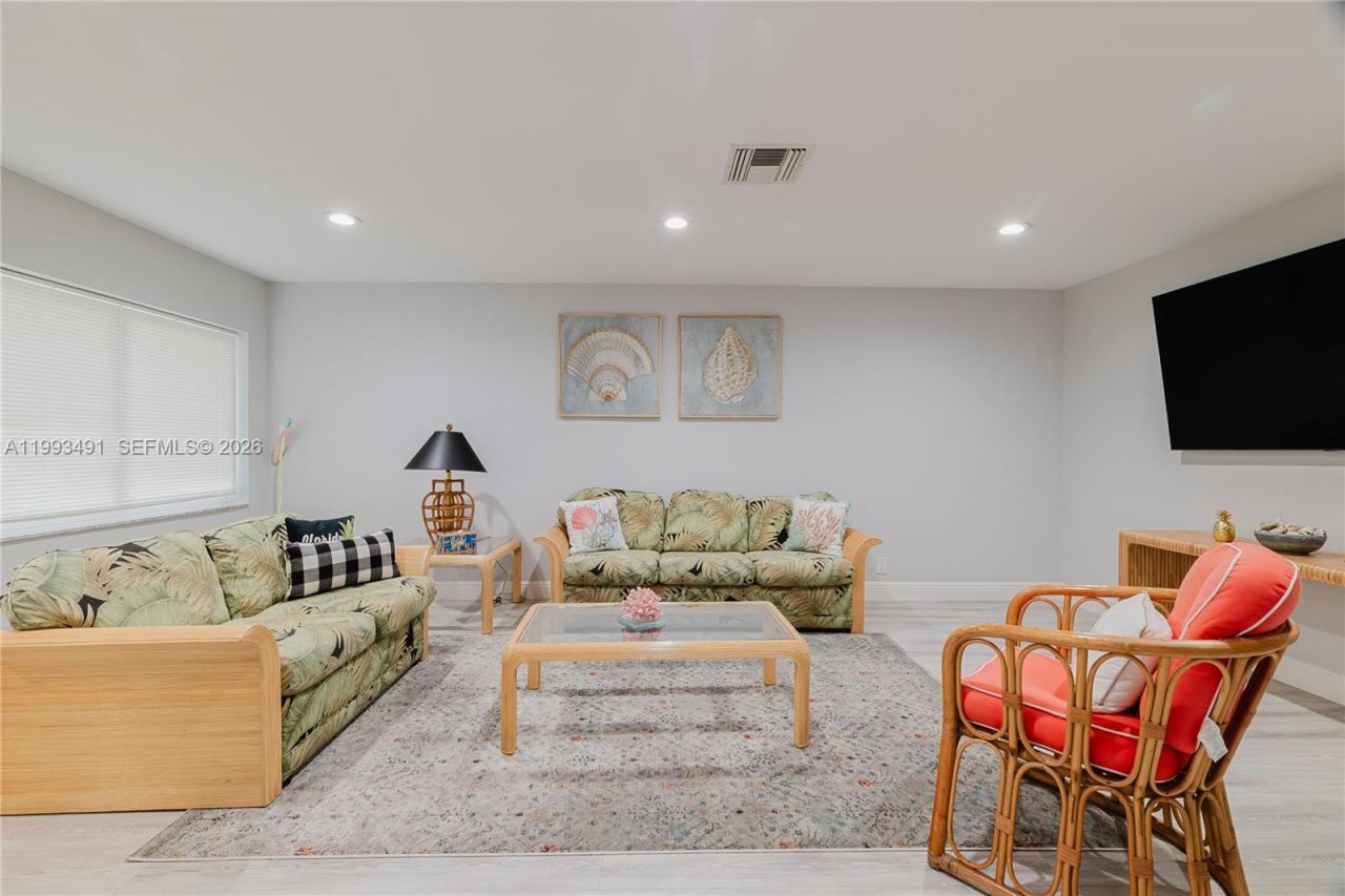 11320 NW 35th Ct , Unit B, Coral Springs, FL 33065 Photo