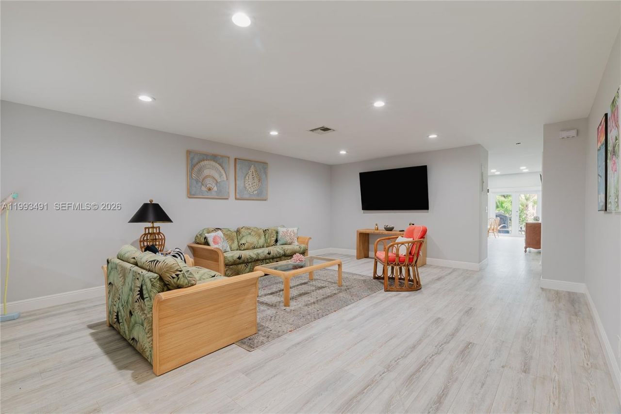 11320 NW 35th Ct , Unit B, Coral Springs, FL 33065 Photo