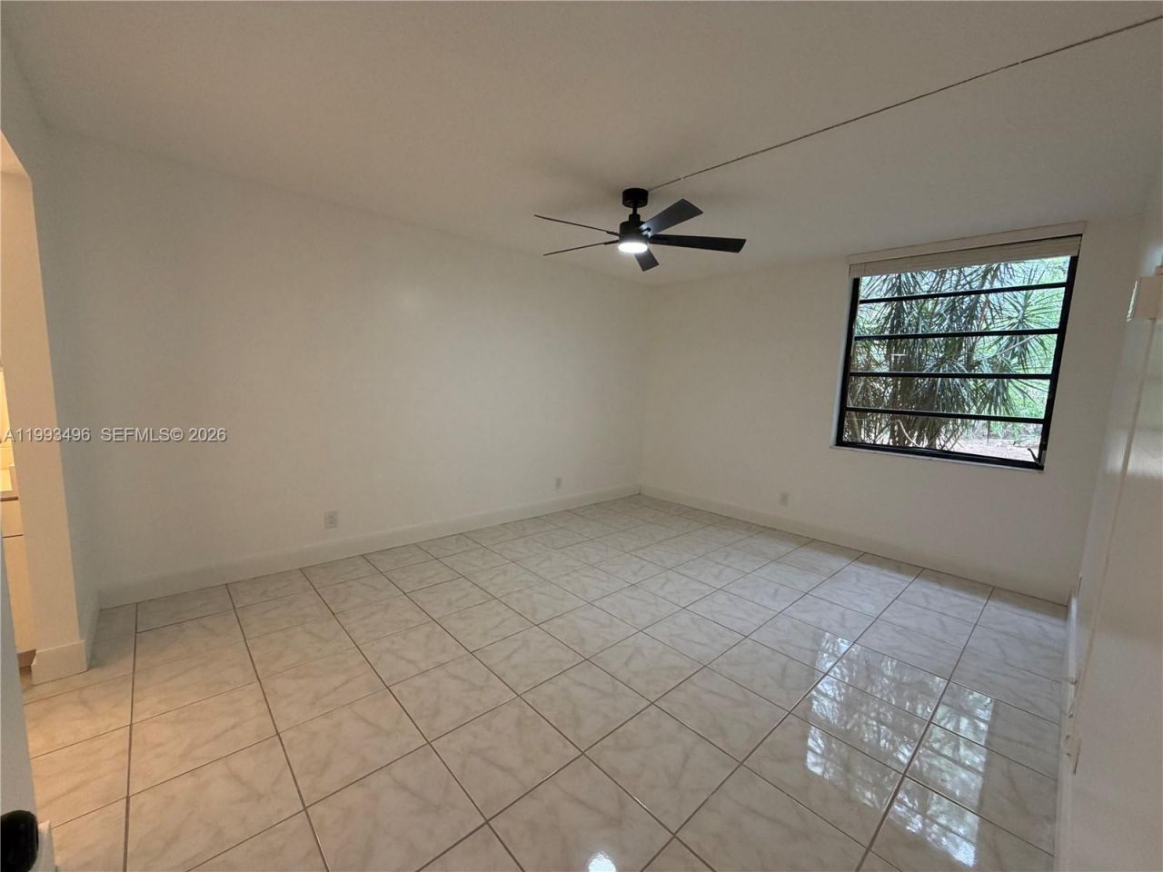 400 Commodore Dr, Unit 101, Plantation, FL 33325 Photo