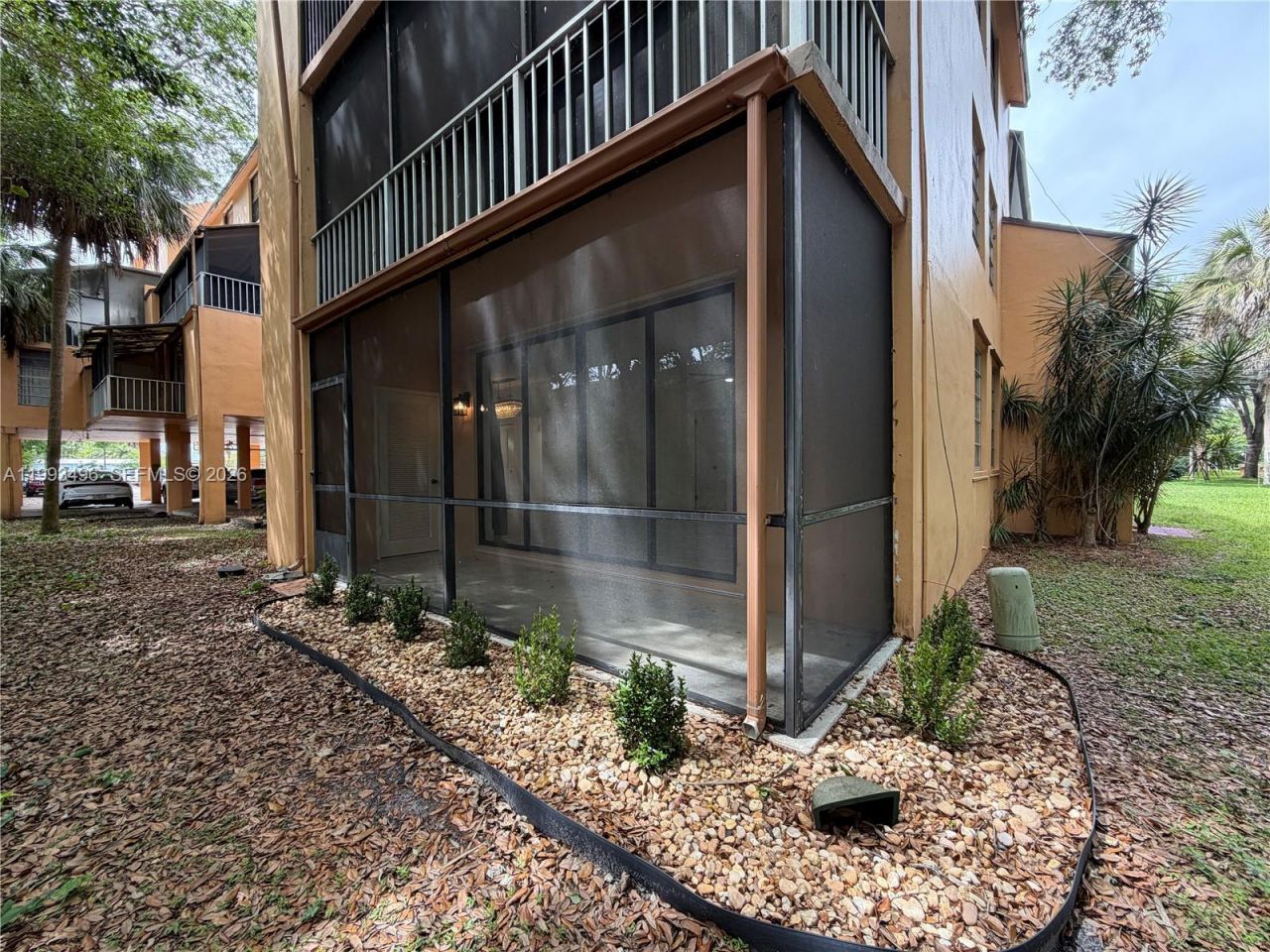 400 Commodore Dr , Unit 101, Plantation, FL 33325 Photo