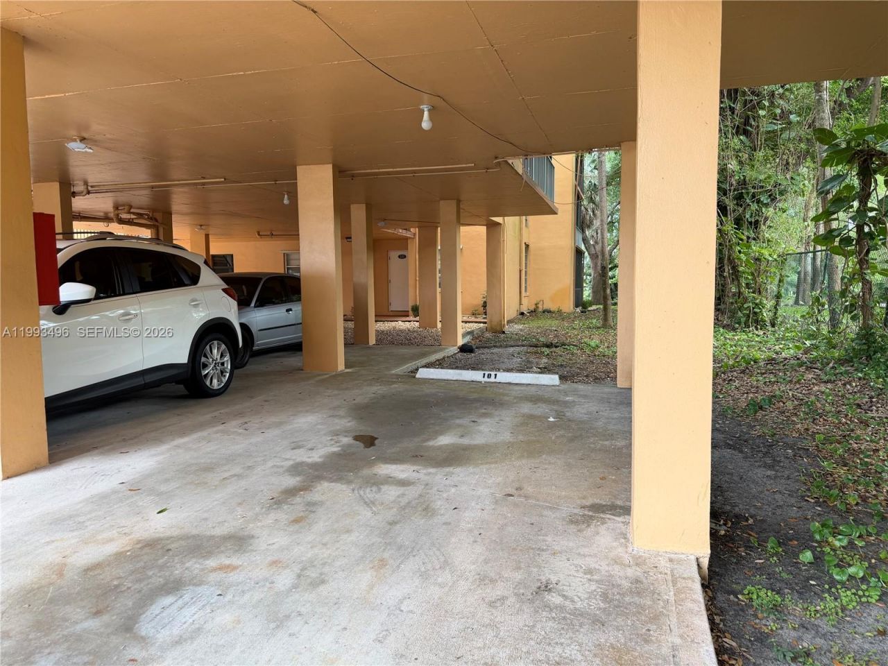 400 Commodore Dr, Unit 101, Plantation, FL 33325 Photo
