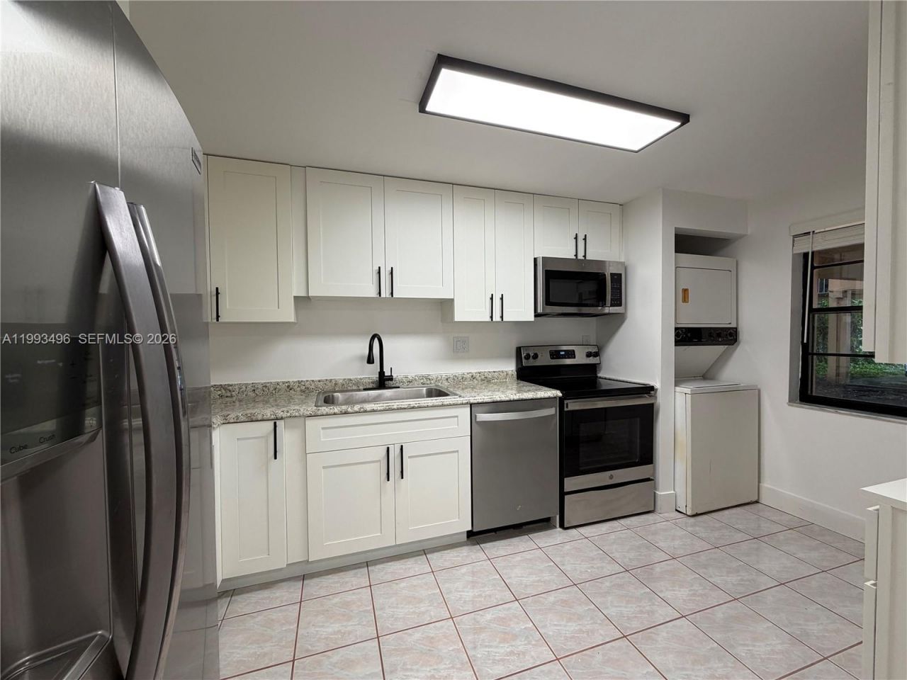 400 Commodore Dr, Unit 101, Plantation, FL 33325 Photo