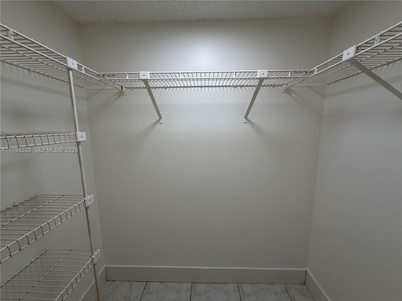 400 Commodore Dr, Unit 101, Plantation, FL 33325 Photo