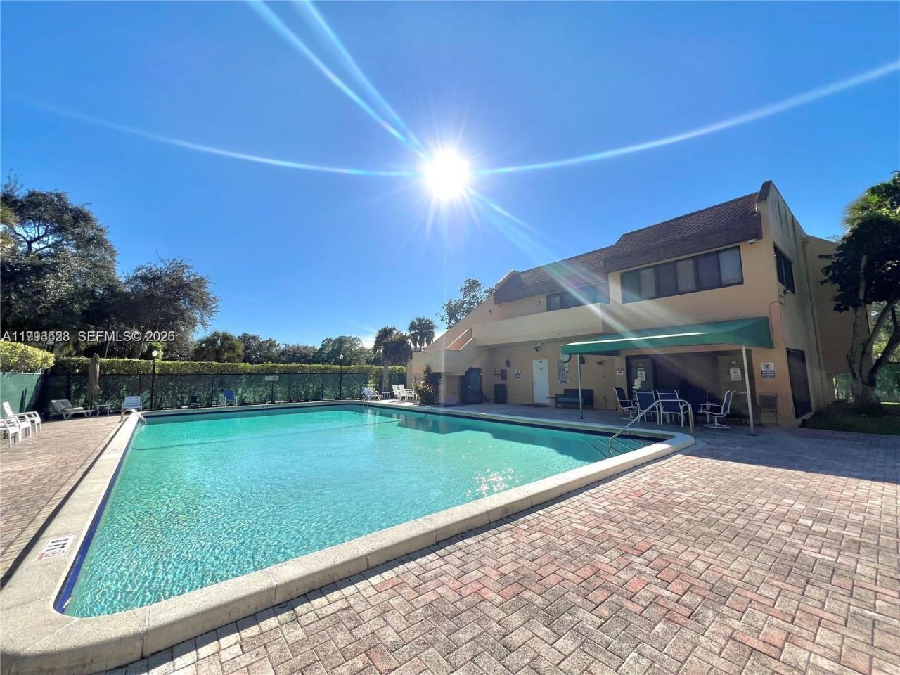 400 Commodore Dr, Unit 101, Plantation, FL 33325 Photo