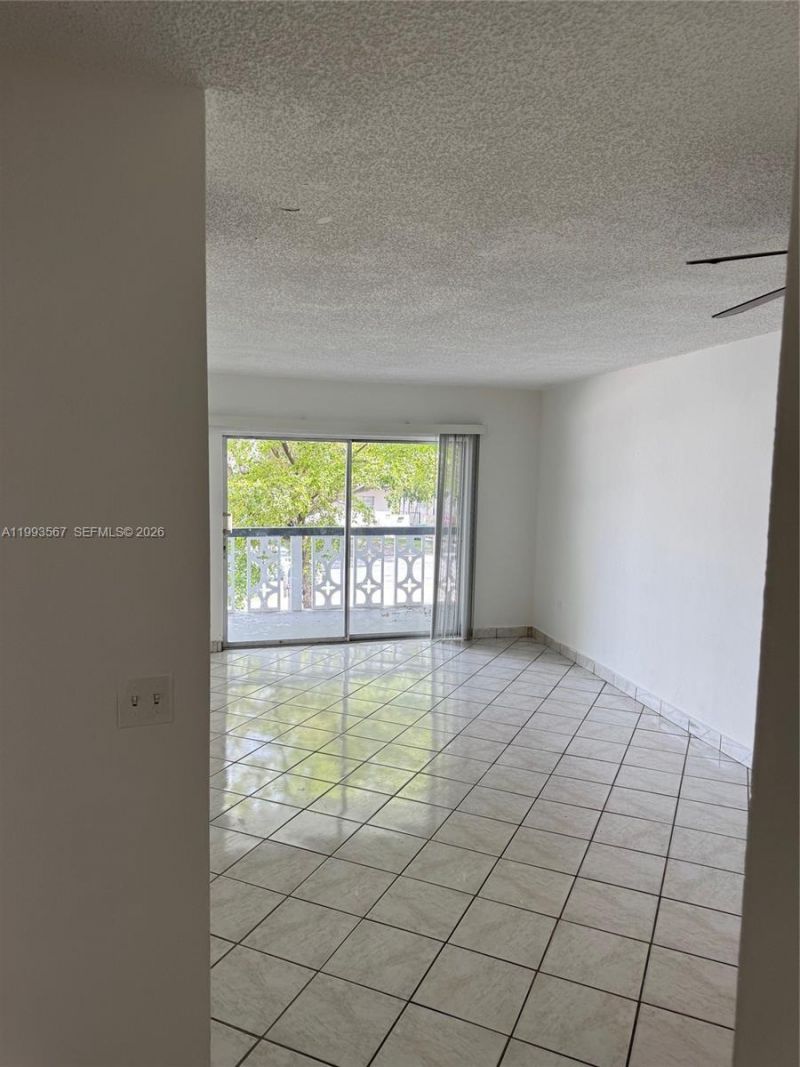 11 SW 52nd Ave , Unit 1B, Miami, FL 33134 Photo