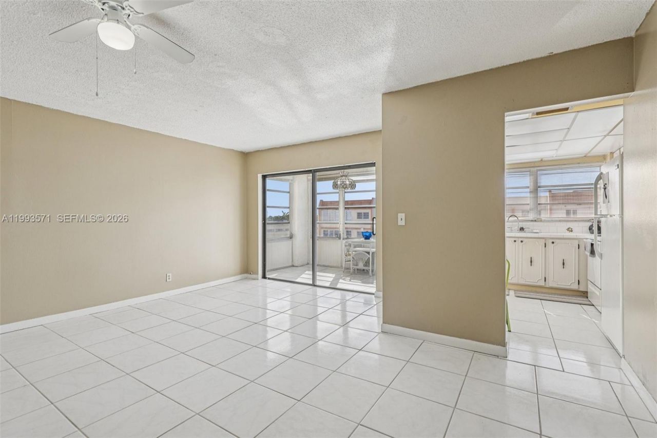2301 NW 41st Ave, Unit 403, Lauderhill, FL 33313 Photo