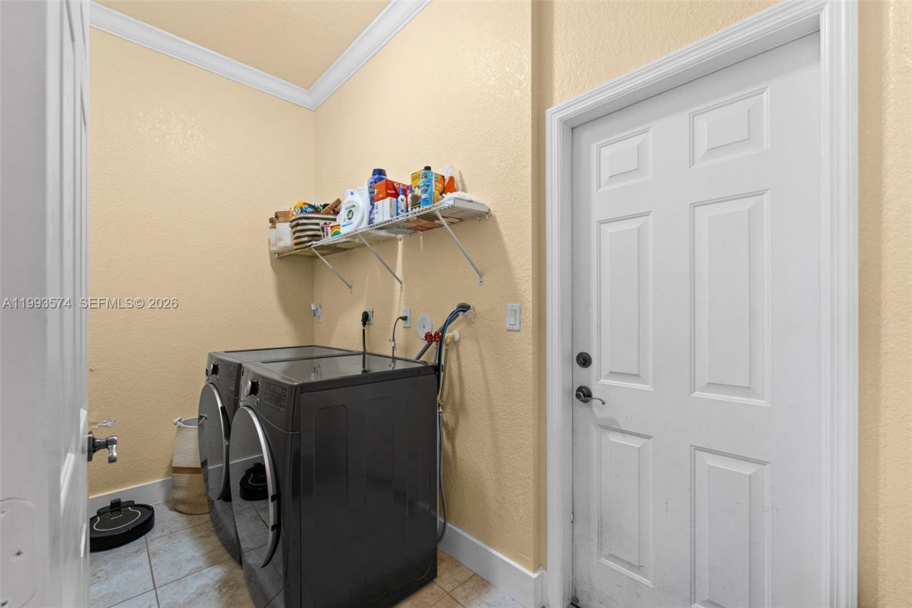 2338 SE 16th Ter, Homestead, FL 33035 Photo