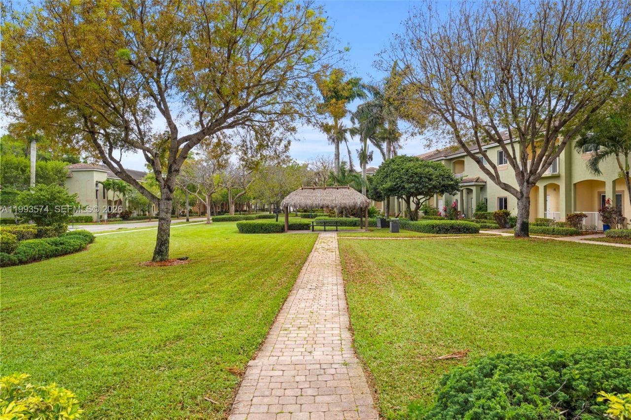 2338 SE 16th Ter, Homestead, FL 33035 Photo