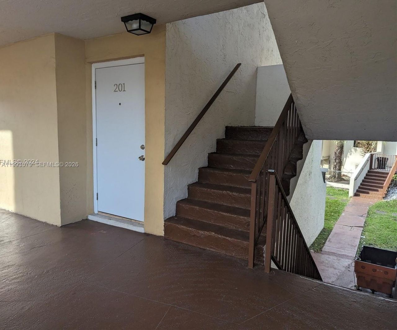 8810 Fontainebleau Blvd , Unit 201, Miami, FL 33172 Photo