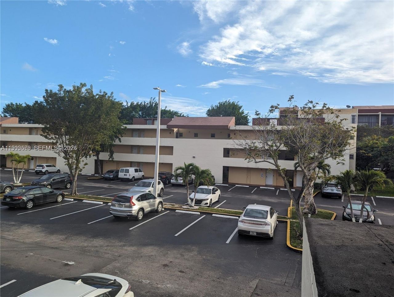 8810 Fontainebleau Blvd , Unit 201, Miami, FL 33172 Photo