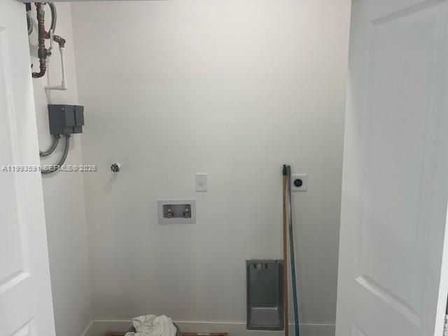 746 NW 112th St , Miami, FL 33168 Photo