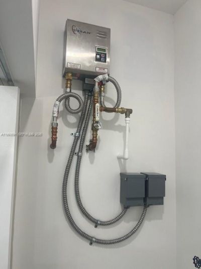 746 NW 112th St , Miami, FL 33168 Photo