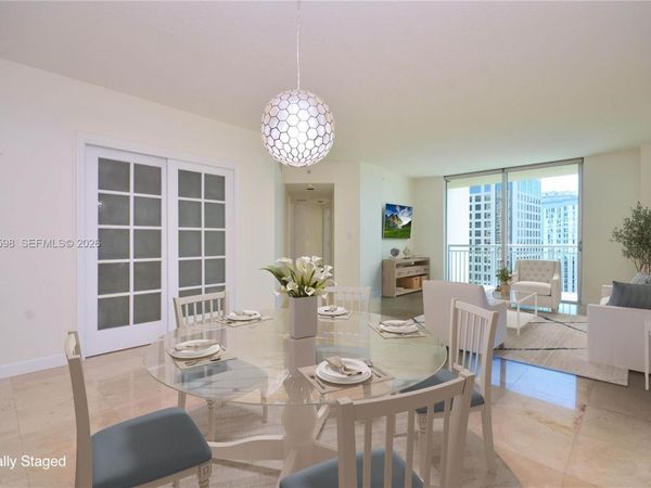 9055 SW 73rd Ct, Unit 1106, Miami, FL 33156