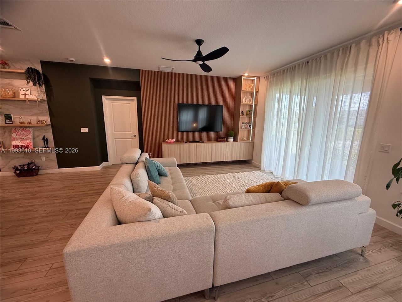 10503 SW Orana Dr , Port Saint Lucie, FL 34987 Photo