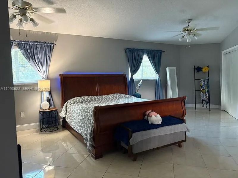 15240 SW 188th St , Miami, FL 33187 Photo