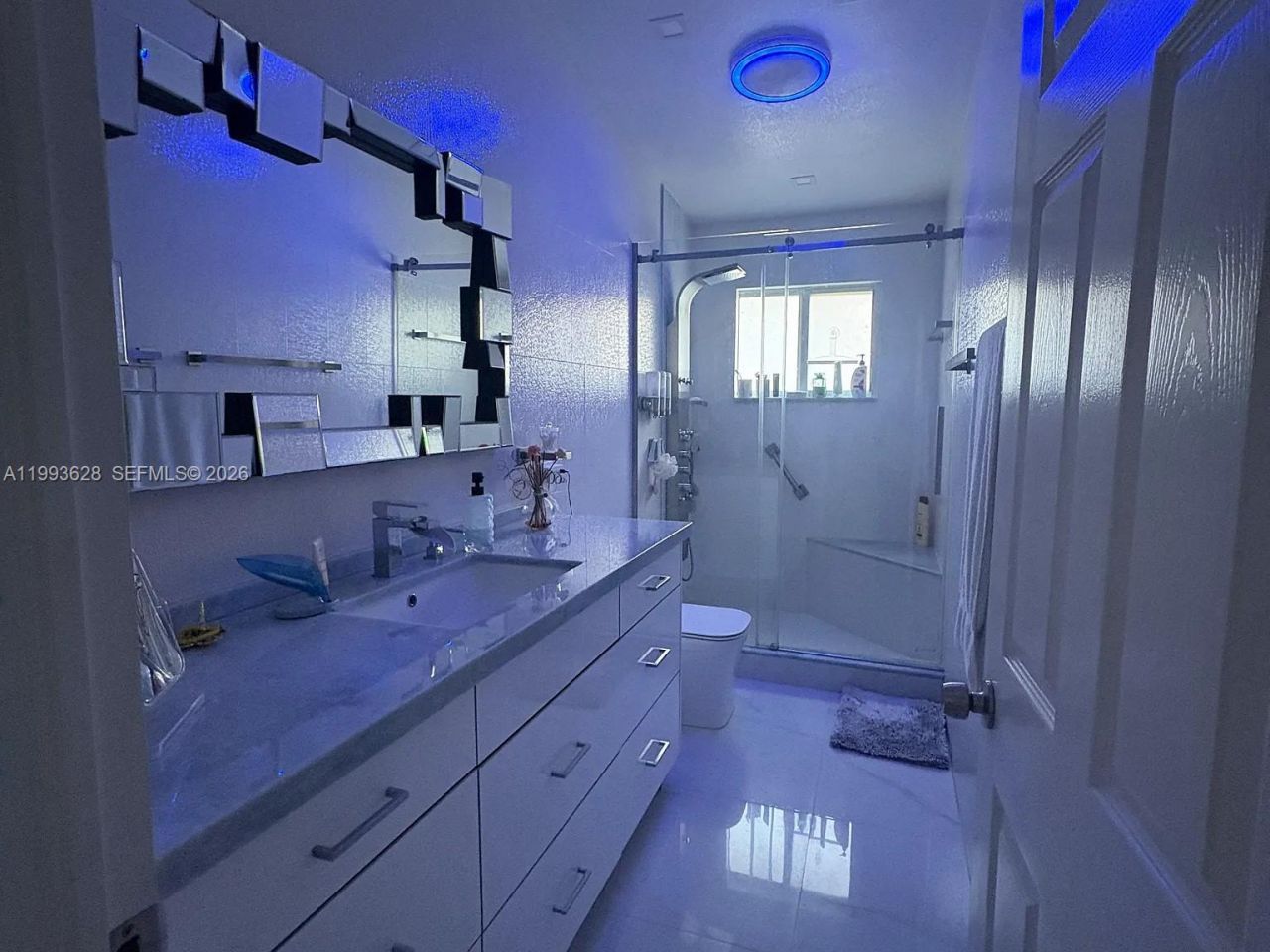 15240 SW 188th St , Miami, FL 33187 Photo