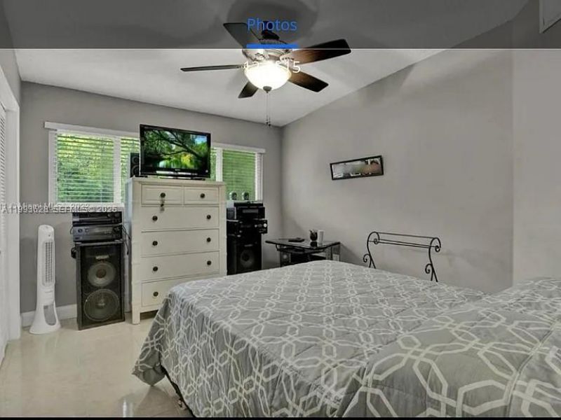 15240 SW 188th St , Miami, FL 33187 Photo