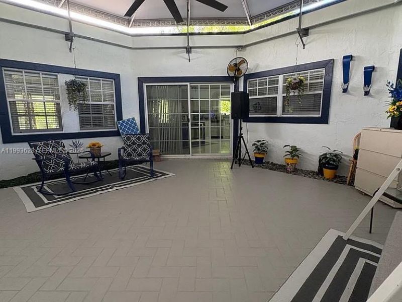 15240 SW 188th St , Miami, FL 33187 Photo