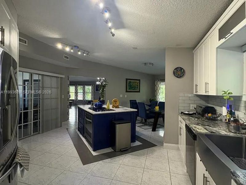 15240 SW 188th St , Miami, FL 33187 Photo