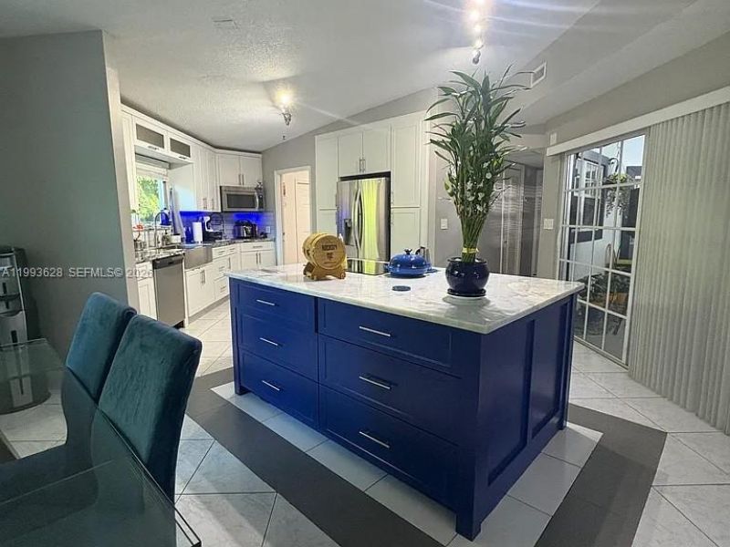 15240 SW 188th St , Miami, FL 33187 Photo