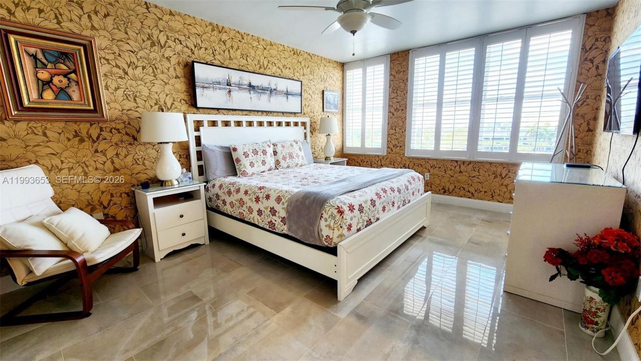 888 Intracoastal Dr , Unit 6E, Fort Lauderdale, FL 33304 Photo