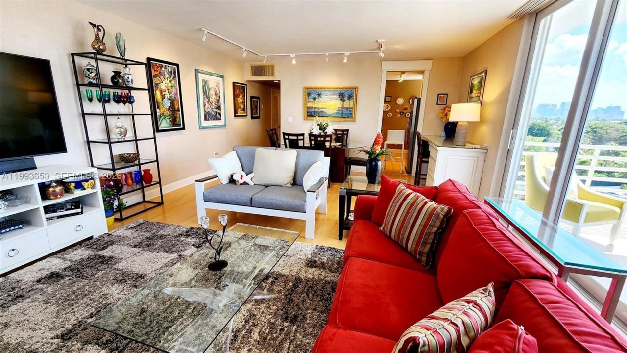 888 Intracoastal Dr , Unit 6E, Fort Lauderdale, FL 33304 Photo