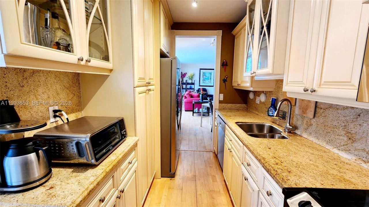 888 Intracoastal Dr , Unit 6E, Fort Lauderdale, FL 33304 Photo