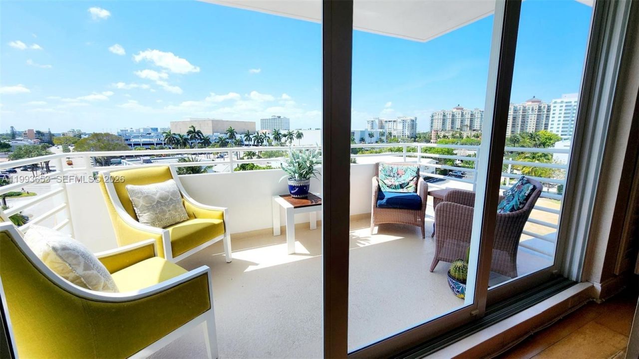 888 Intracoastal Dr , Unit 6E, Fort Lauderdale, FL 33304 Photo