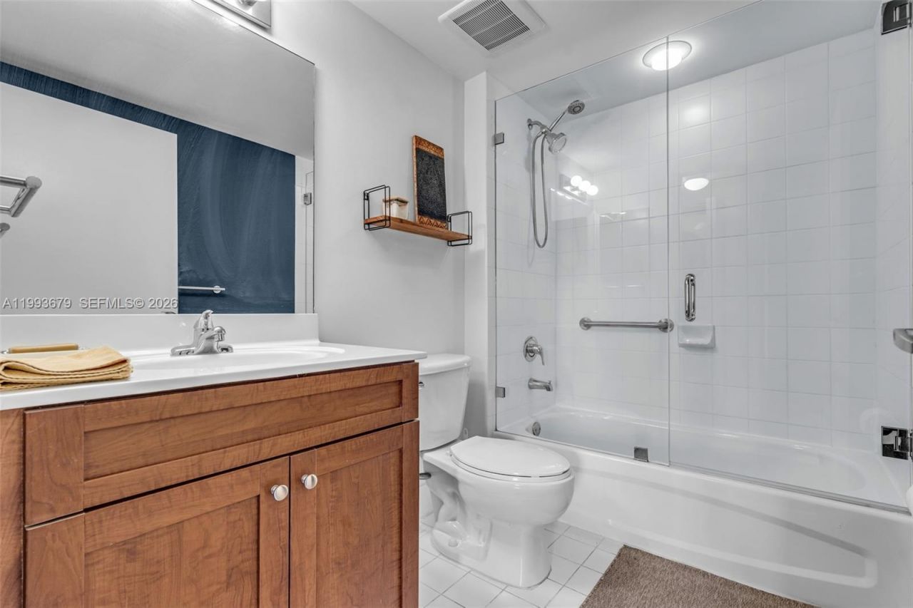 36 NW 6th Ave , Unit TS-8, Miami, FL 33128 Photo