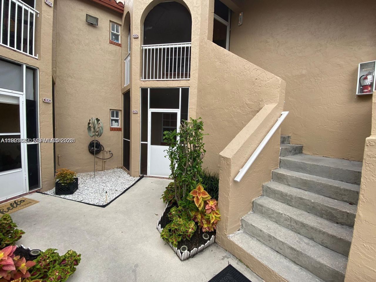 8713 SW 5th St , Unit 104, Pembroke Pines, FL 33025 Photo