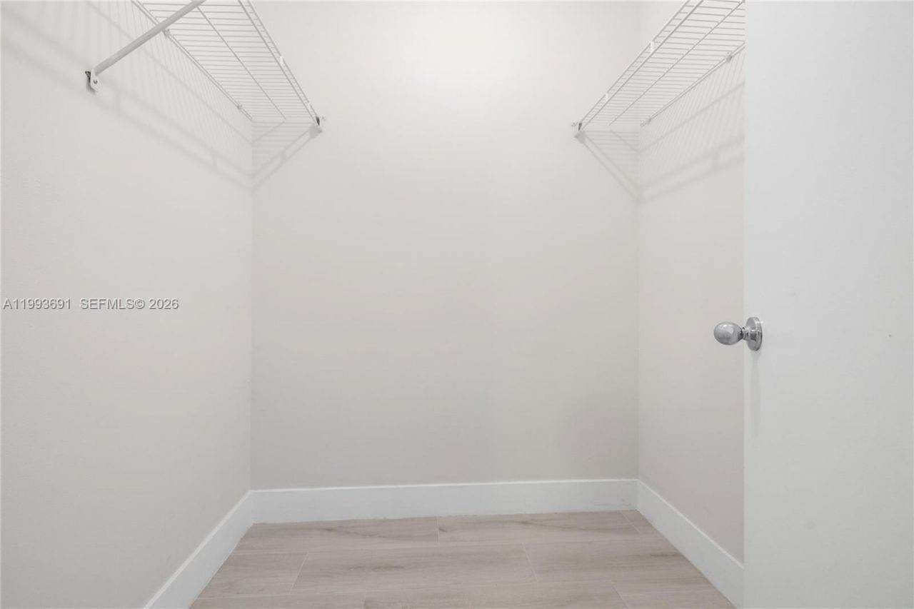 3056 Shipping Ave, Unit 2, Miami, FL 33133 Photo