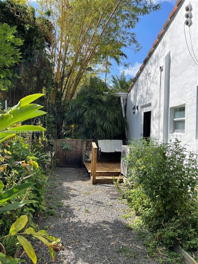 732 NE 87th St , Unit 3, Miami, FL 33138 Photo