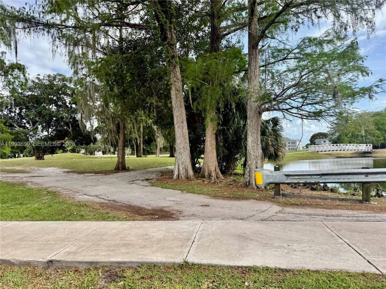 7900 S Colony Cir S, Unit 303, Tamarac, FL 33321 Photo