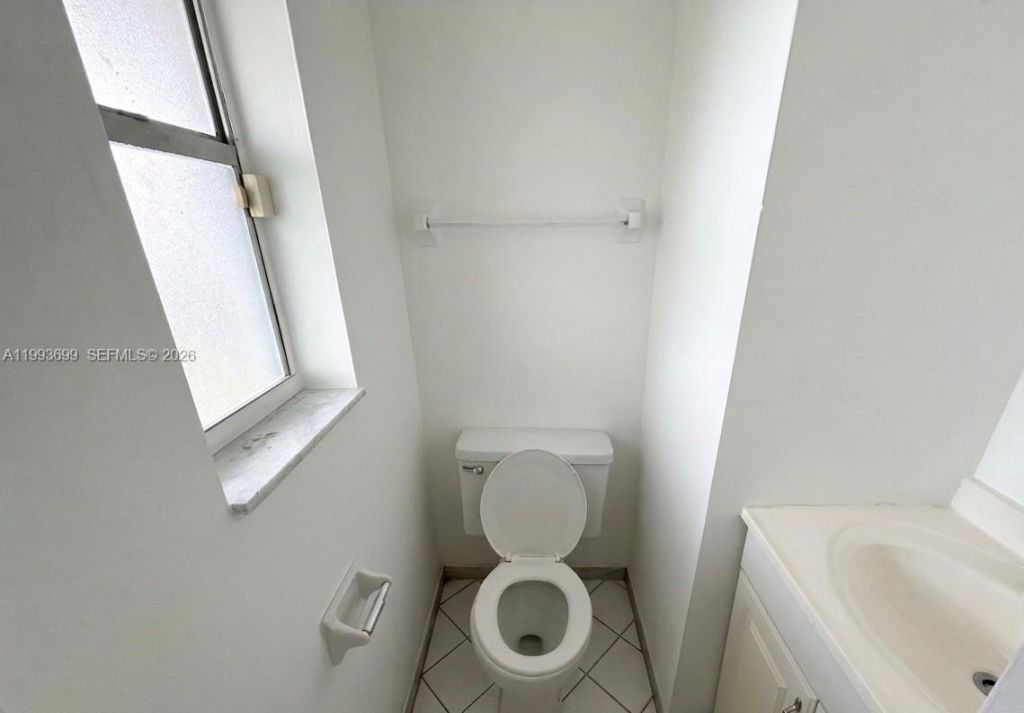 7900 S Colony Cir S, Unit 303, Tamarac, FL 33321 Photo