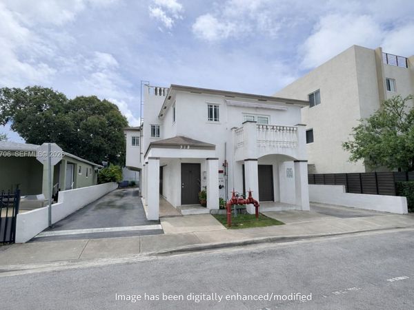 318 E 6th St, Unit 102, Hialeah, FL 33010